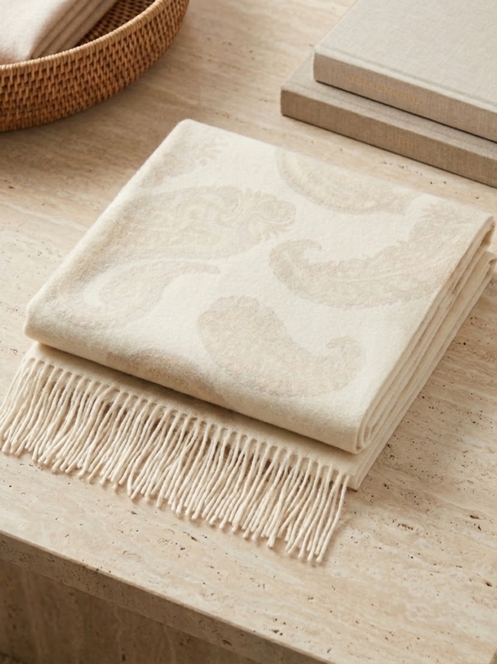 Cashmere Elegant Paisley Fringe Throw Scarf in Cream